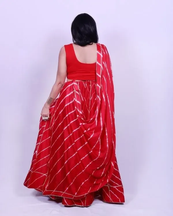 Chinon ready-to-wear set 1255, view 2